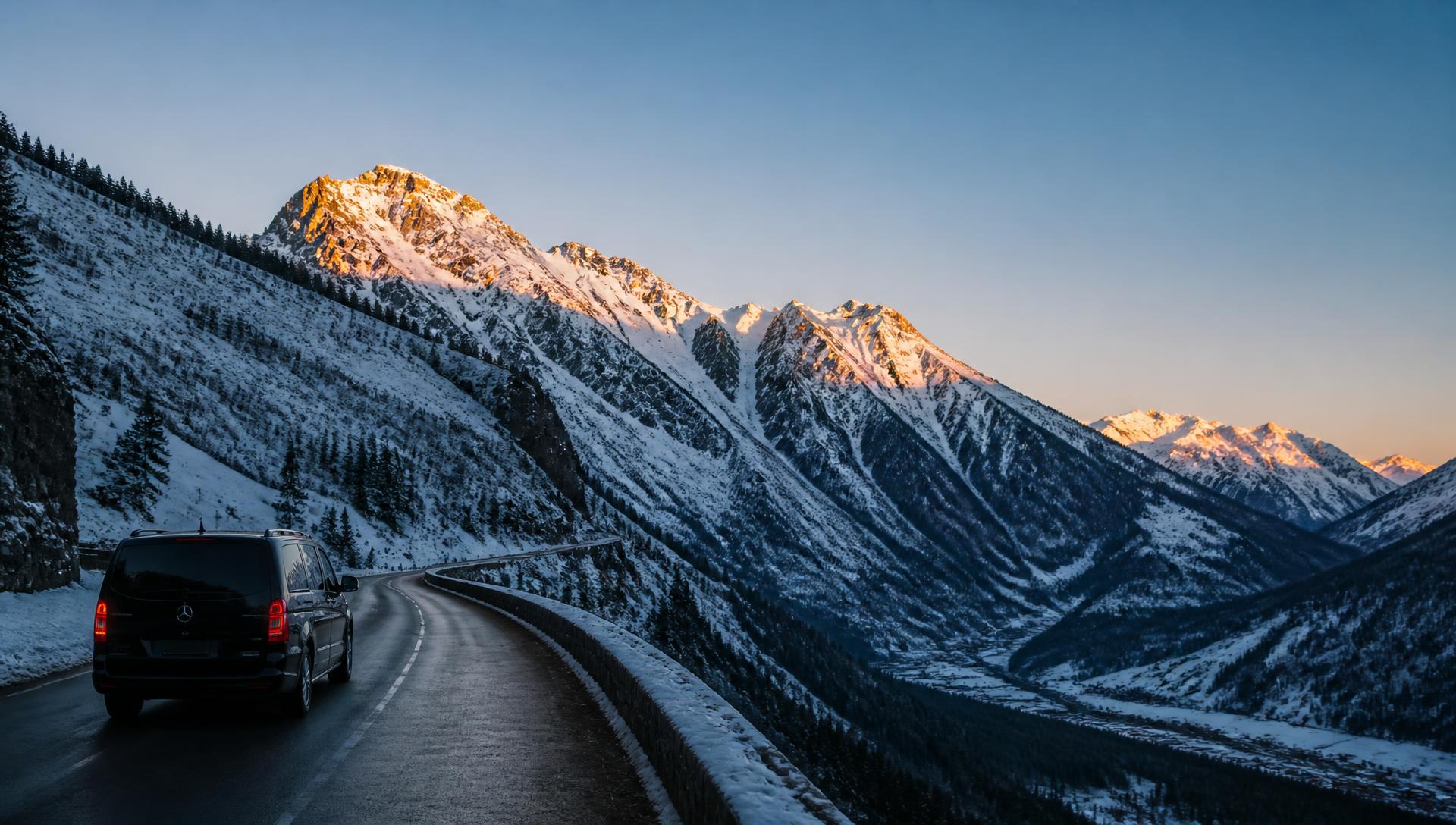 Route enneigée des Alpes du Sud